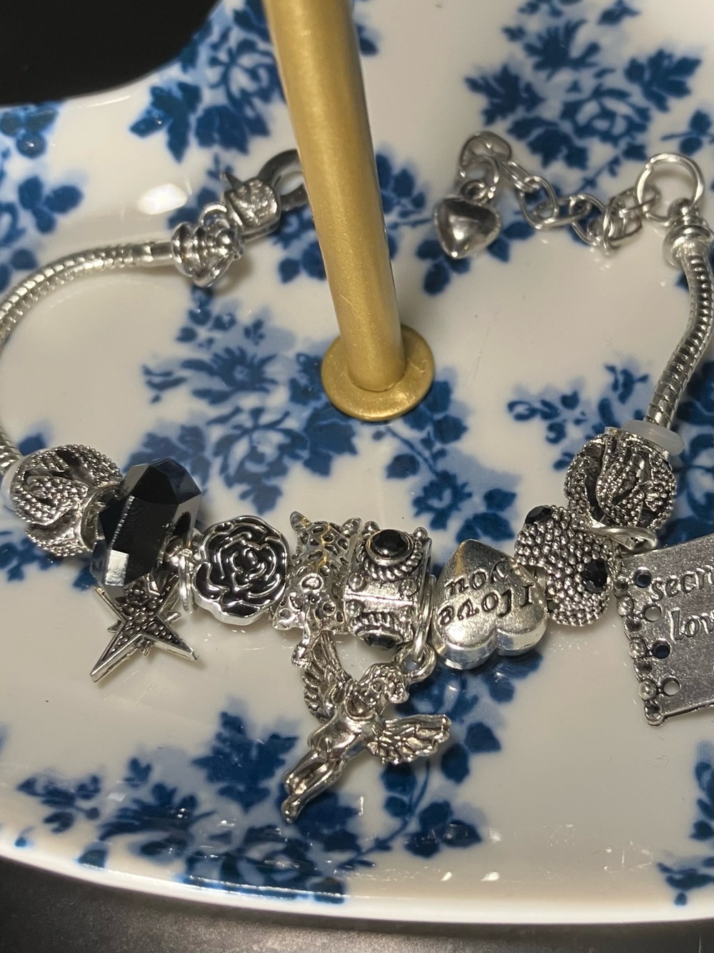 Stainless Charm Bracelet with Black Faceted Bead and Hearts